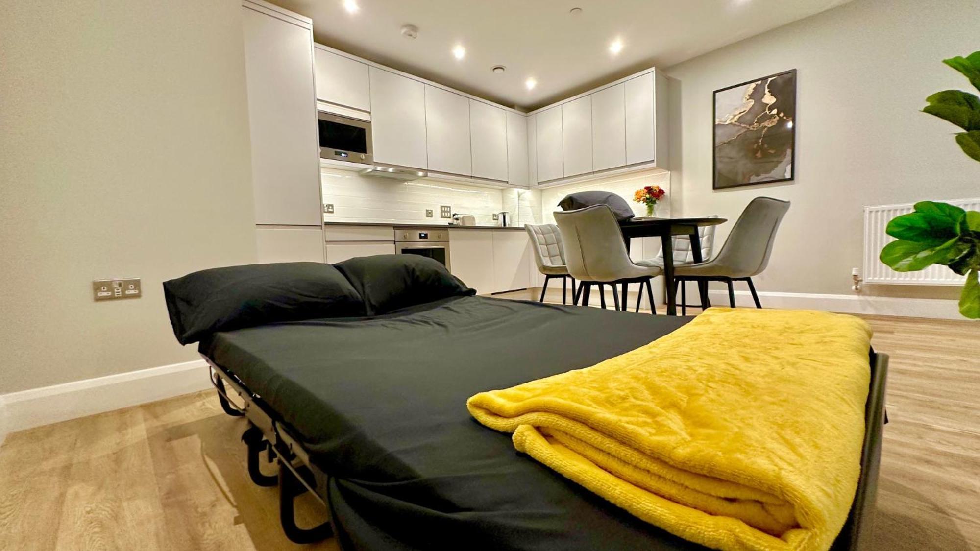 Duplex 3Bed 3Bath Modern Fast Wifi - Luxurylondonstays Εξωτερικό φωτογραφία